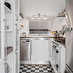 2 Bedroom Stunning In 펜션 Vinderup
