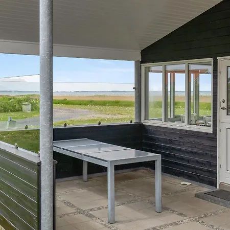 2 Bedroom Stunning In Semesterbostad Vinderup